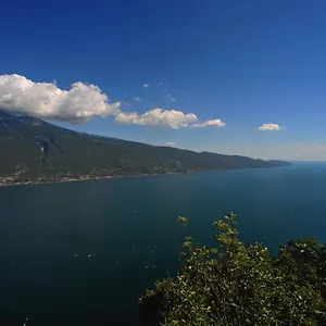 I Velieri - Rebomaholidays Tignale